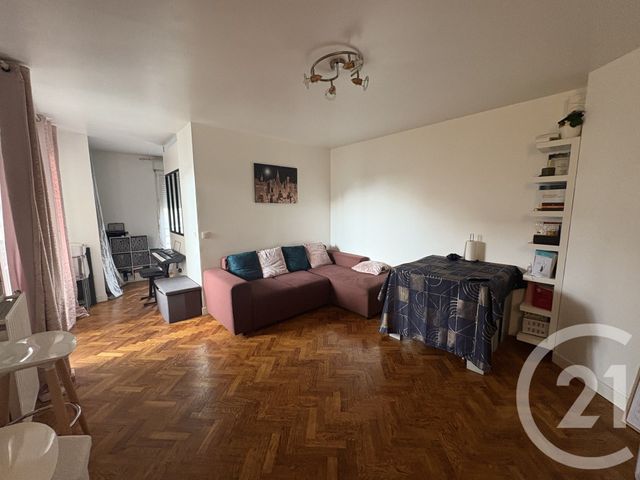 Appartement F1 à vendre - 1 pièce - 41.04 m2 - BUSSY ST GEORGES - 77 - ILE-DE-FRANCE - Century 21 Agence Parc Avenue